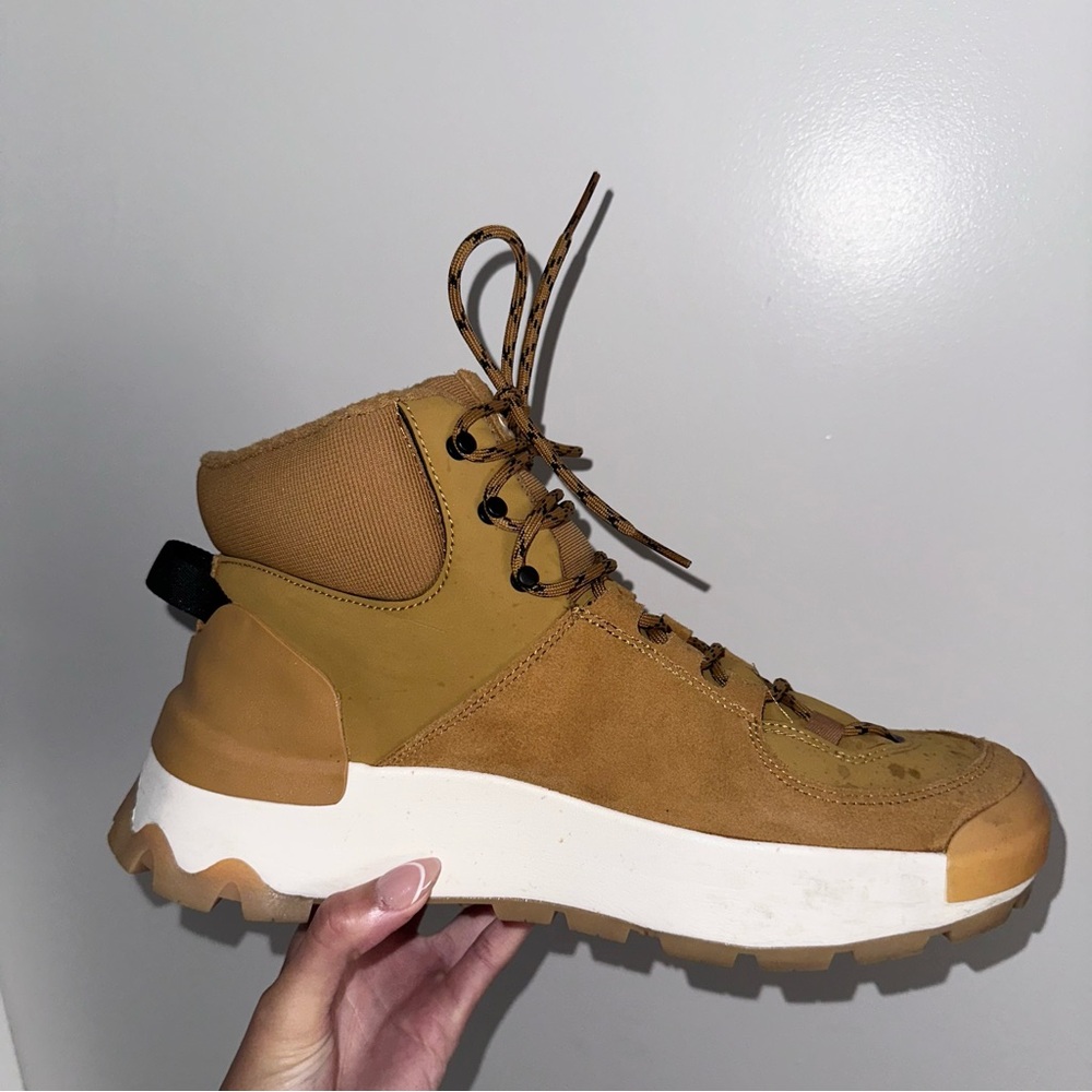 Nike Mustard High-Top Sneakers